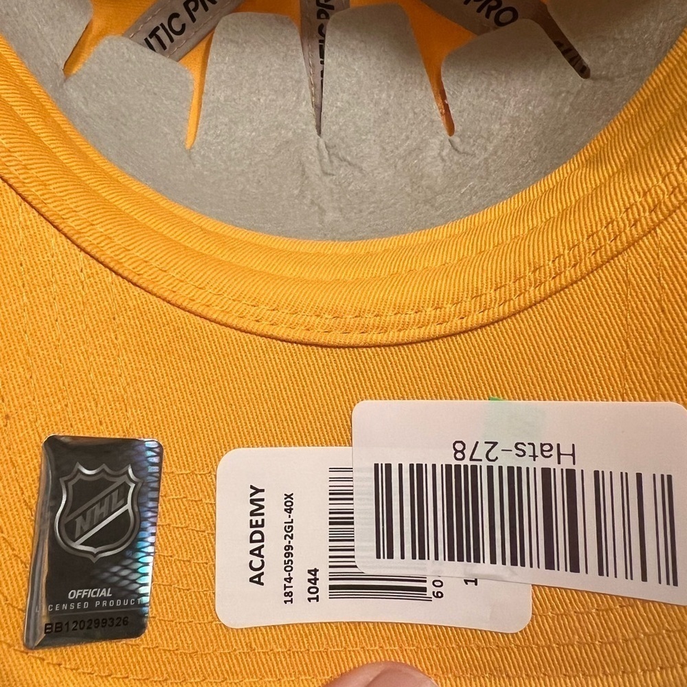 NWT Fanatics Authentic Pro Nashville Predators NHL Strapback Hat Cap Adjustable - Picture 7 of 9